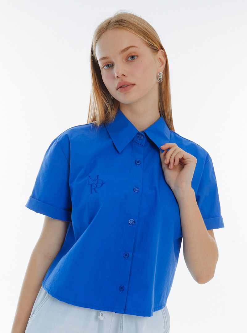 [MCT 5101] 베이직 로고 크롭 자수 셔츠 (블루)